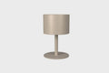 Maiori La Lampe Pose 01 lampe solaire sans fil hybride bluetooth Taupe Clair 